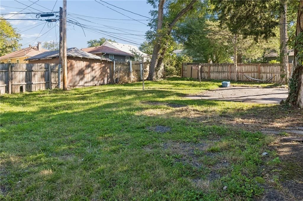 Photo 26 of 27 - 3002 W 44th Avenue, Kansas City, KS 66103