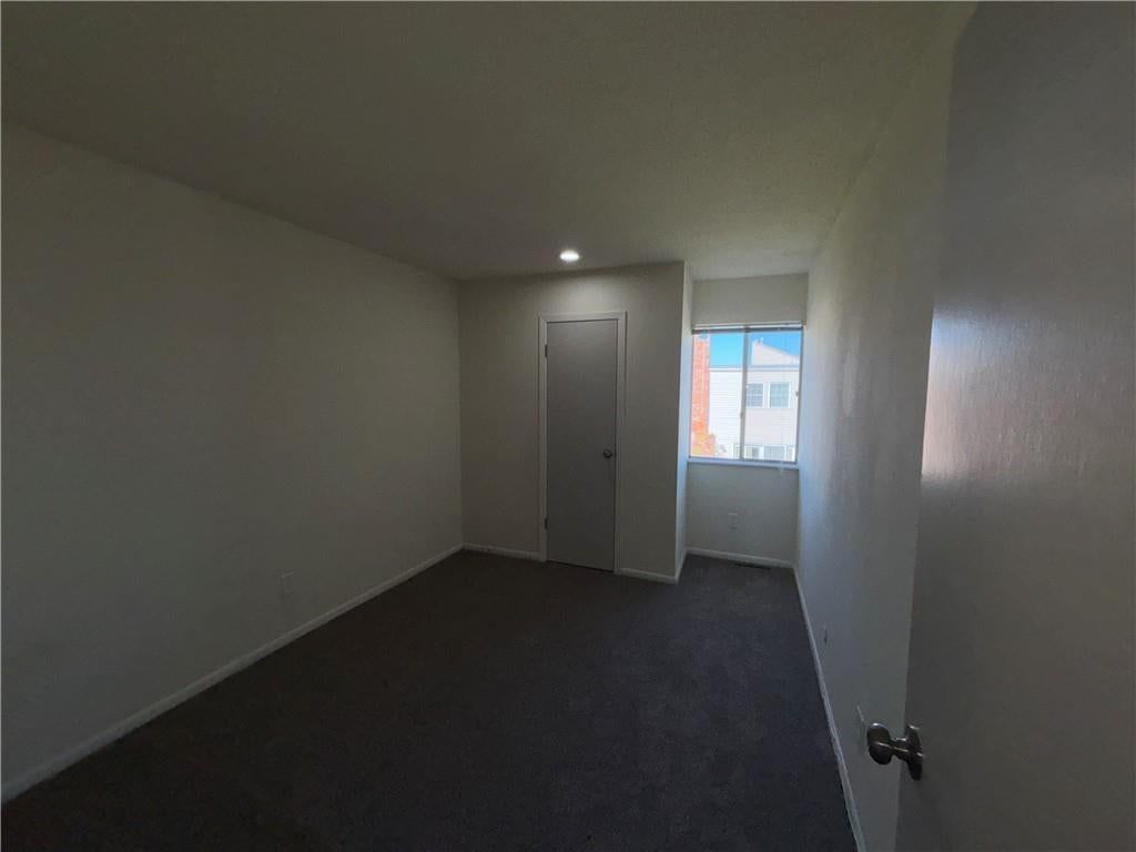 Photo 24 of 44 - 11261 Calico Drive, Kansas City, MO 64137