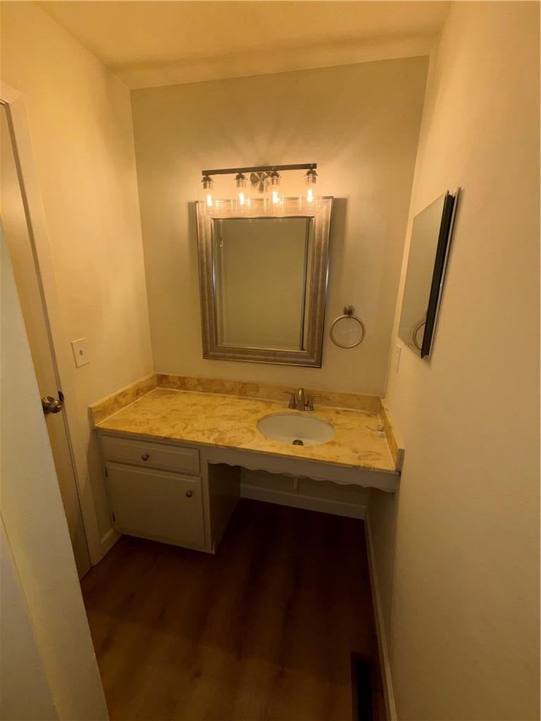 Photo 36 of 44 - 11261 Calico Drive, Kansas City, MO 64137
