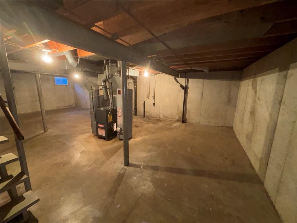 Photo 43 of 44 - 11261 Calico Drive, Kansas City, MO 64137