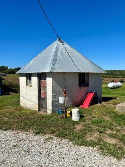 Photo 16 of 23 - 17201 Coffin Road, Leavenworth, KS 66048