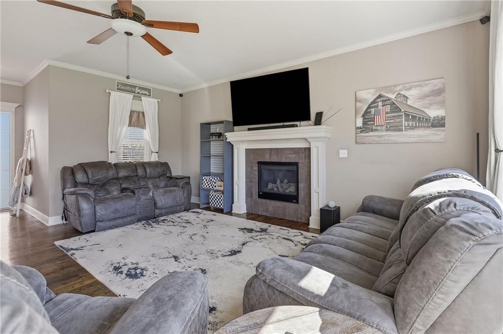 Photo 11 of 54 - 14134 S Pascal Street, Olathe, KS 66061