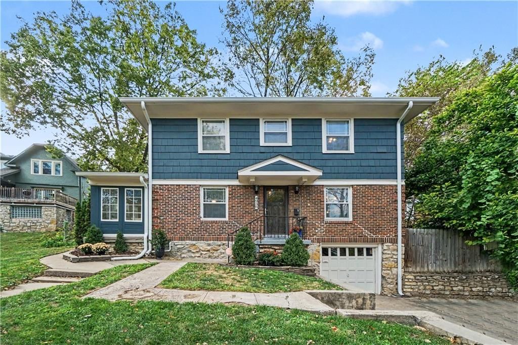 4936 Troostwood Road, Kansas City, MO