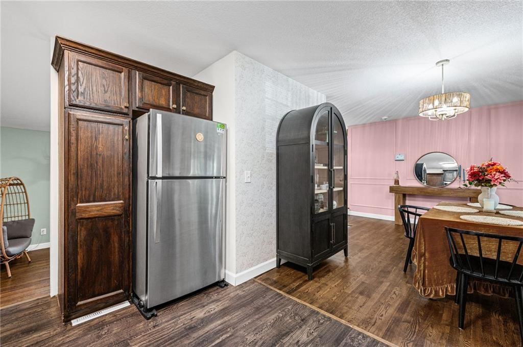 Photo 14 of 46 - 7711 NE 53rd Terrace, Kansas City, MO 64119