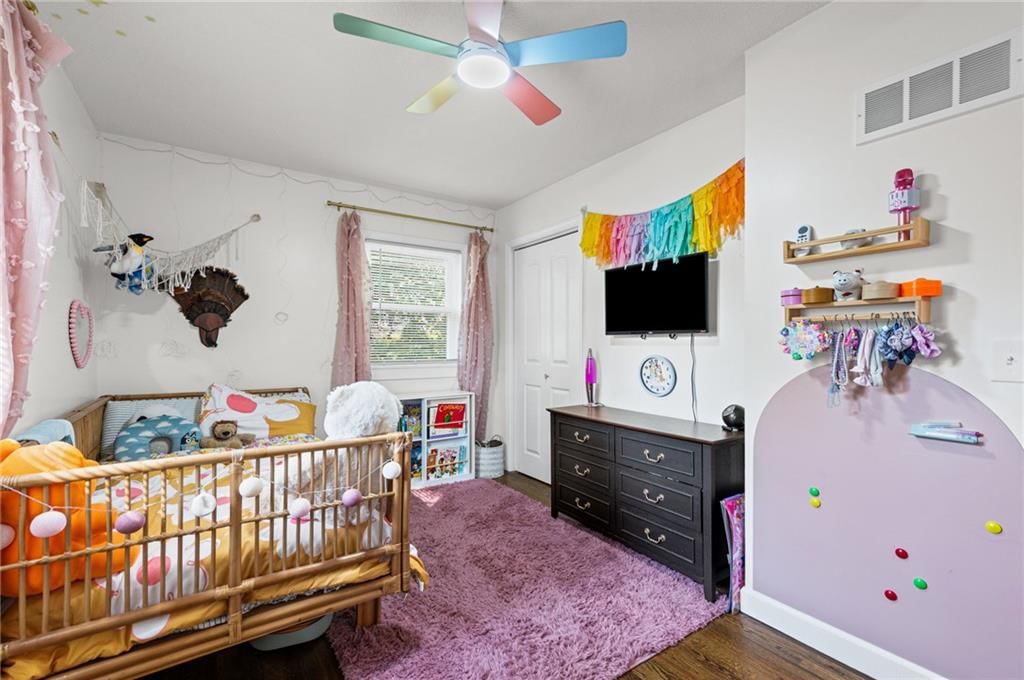 Photo 19 of 46 - 7711 NE 53rd Terrace, Kansas City, MO 64119
