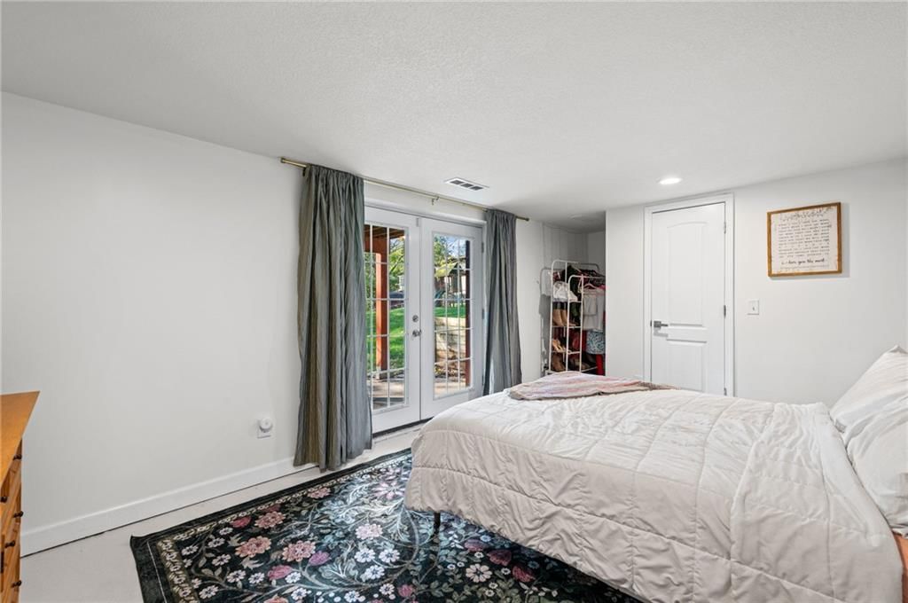 Photo 26 of 46 - 7711 NE 53rd Terrace, Kansas City, MO 64119