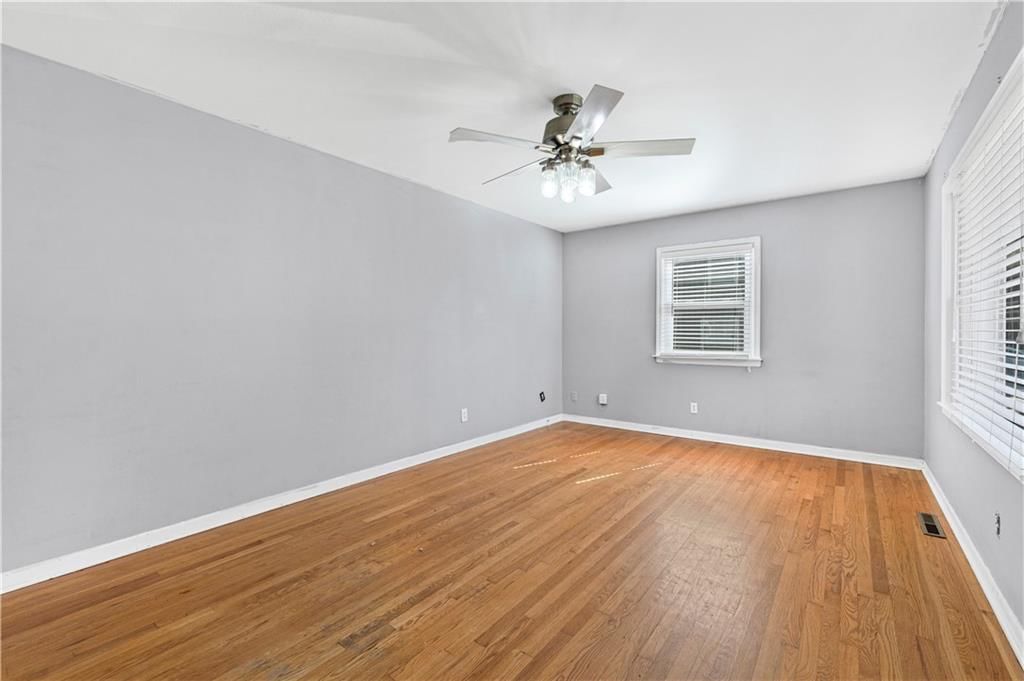 3607 S Osage Street, Independence, MO: listing photo 2