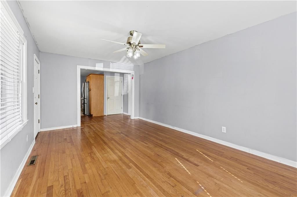 3607 S Osage Street, Independence, MO: listing photo 3