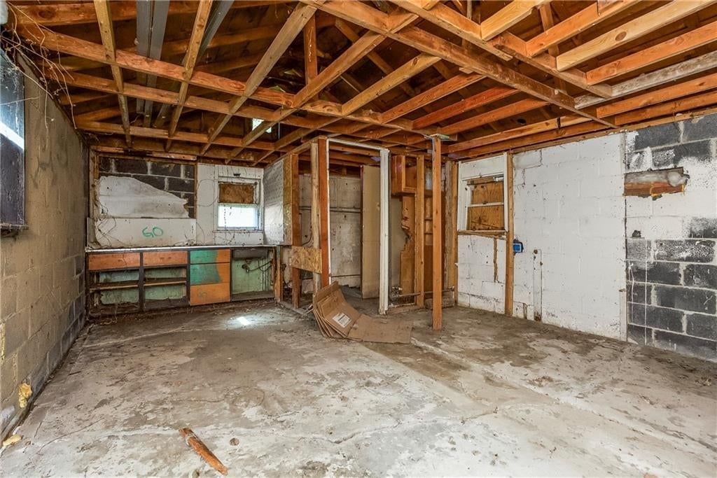 Photo 19 of 23 - 412 14th Street, Osawatomie, KS 66064