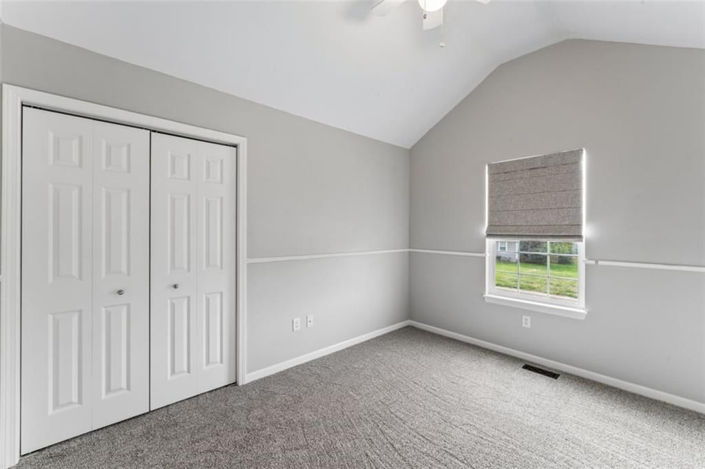 Photo 27 of 45 - 20556 W 220th Terrace, Spring Hill, KS 66083