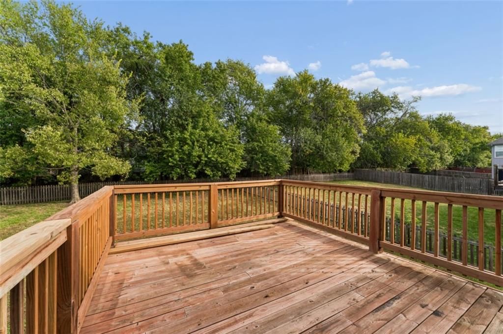 Photo 43 of 45 - 20556 W 220th Terrace, Spring Hill, KS 66083