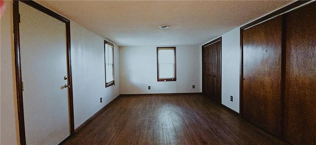Photo 25 of 32 - 34306 Indianapolis Road, Osawatomie, KS 66064