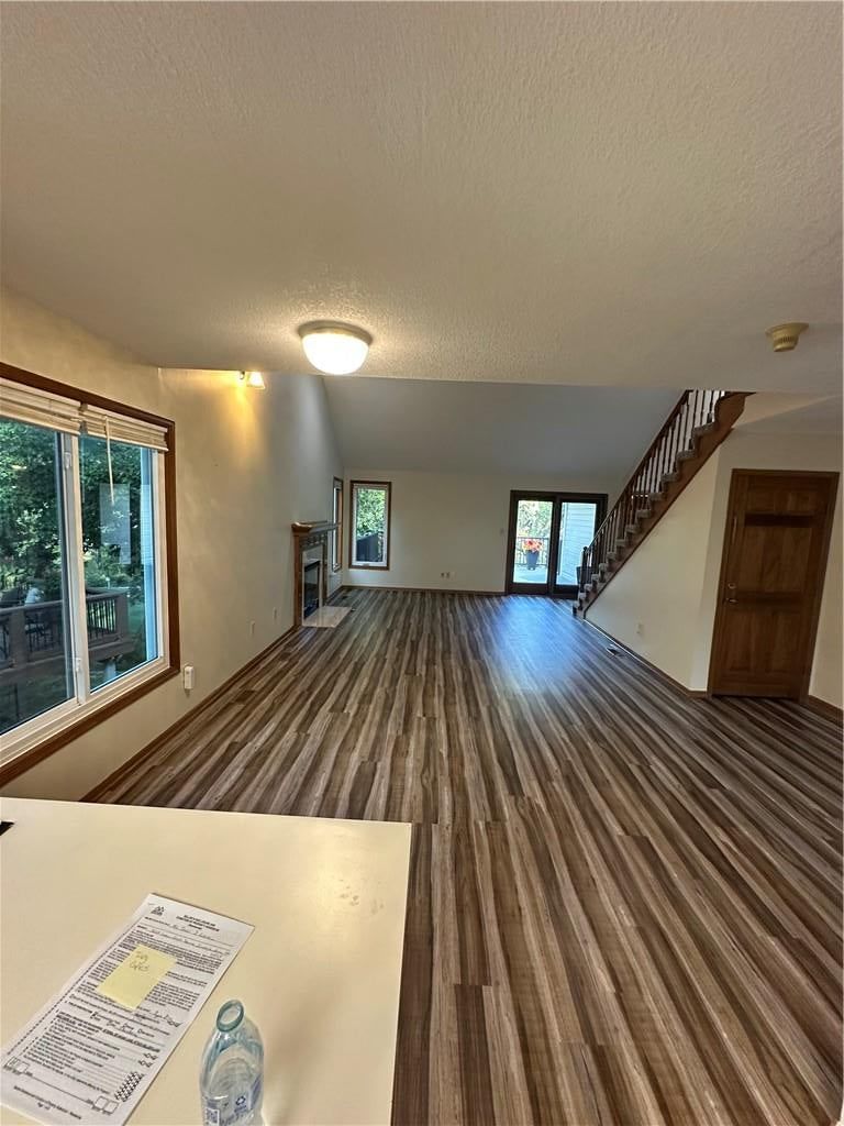 Photo 8 of 24 - 3007-A Cedar Crest Drive, Independence, MO 64057