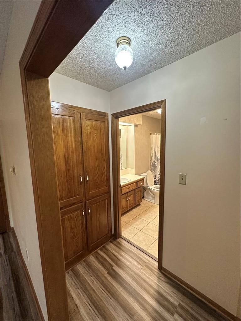 Photo 11 of 24 - 3007-A Cedar Crest Drive, Independence, MO 64057