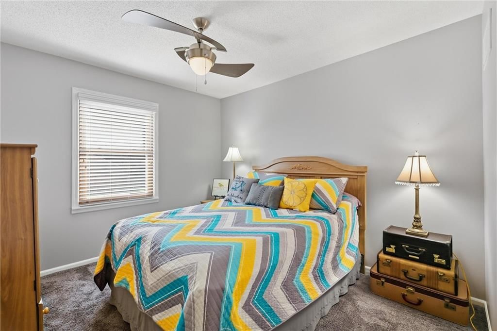Photo 16 of 28 - 16512 E 51st Street Court S, Independence, MO 64055