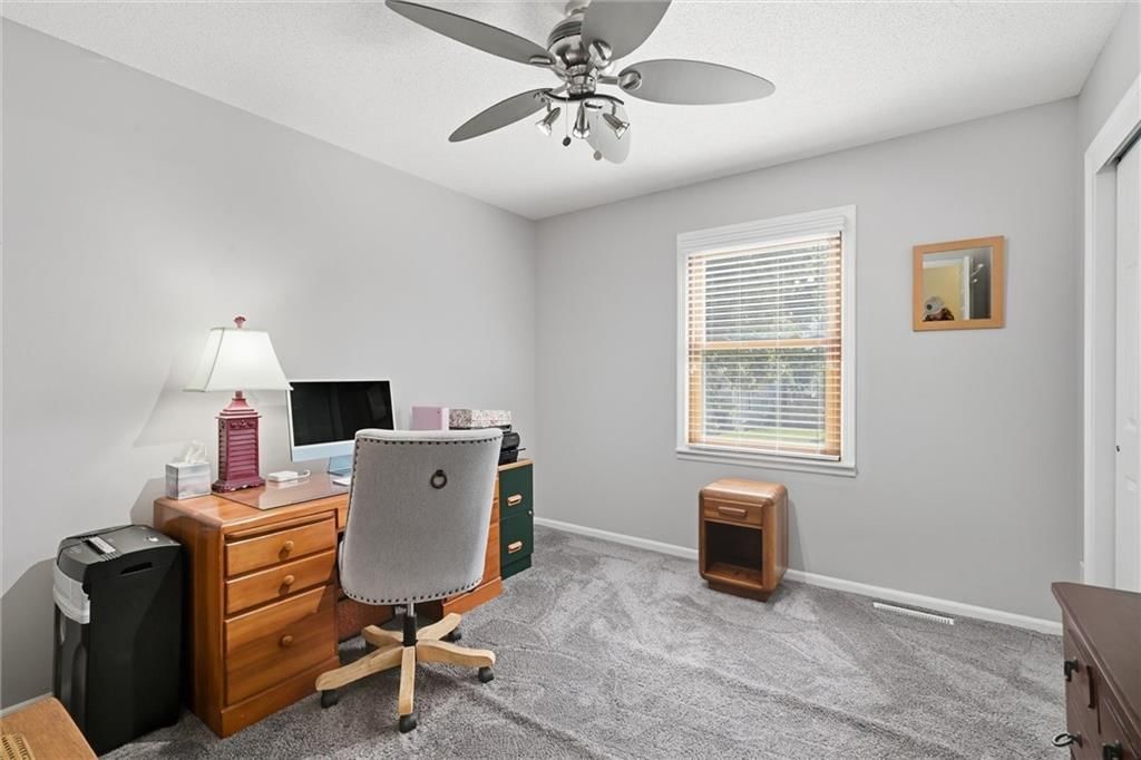 Photo 17 of 28 - 16512 E 51st Street Court S, Independence, MO 64055