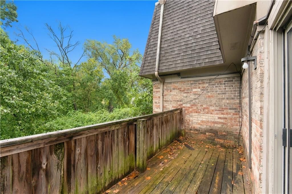 Deck at 1824 E 97th Street, Kansas City, MO 64131