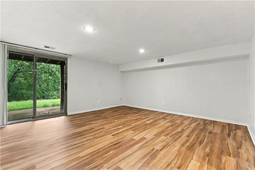 Photo 23 of 26 - 1824 E 97th Street, Kansas City, MO 64131