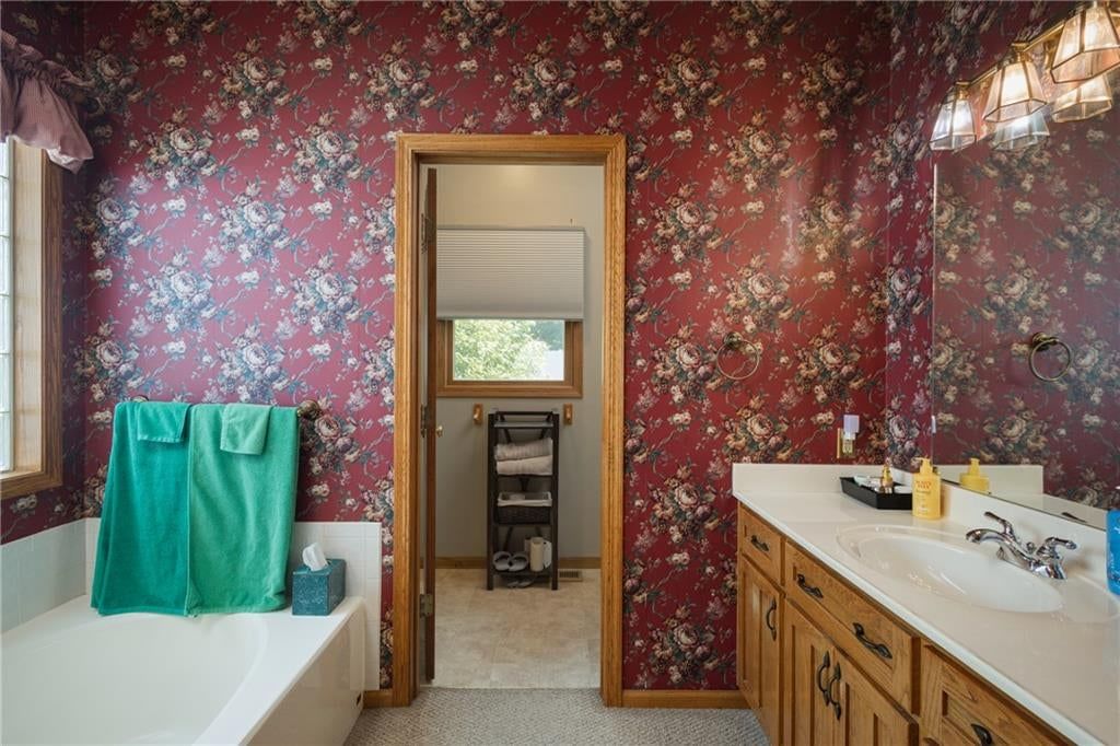 Photo 25 of 50 - 2607 Quail Street, Harrisonville, MO 64701