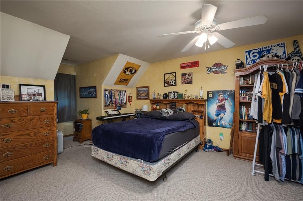 Photo 30 of 50 - 2607 Quail Street, Harrisonville, MO 64701