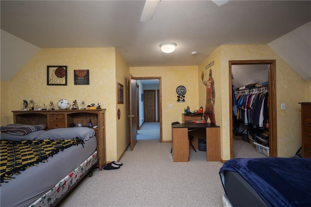 Photo 31 of 50 - 2607 Quail Street, Harrisonville, MO 64701