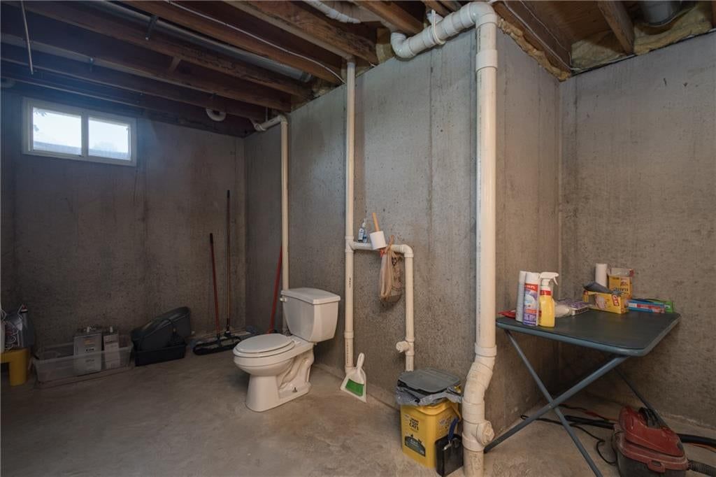Finished basement at 2607 Quail Street, Harrisonville, MO 64701