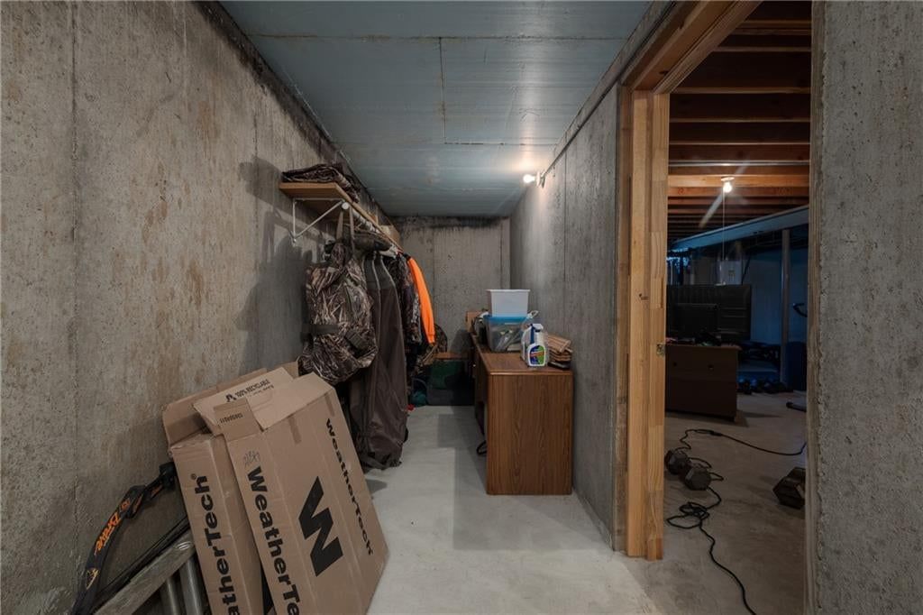 Photo 41 of 50 - 2607 Quail Street, Harrisonville, MO 64701