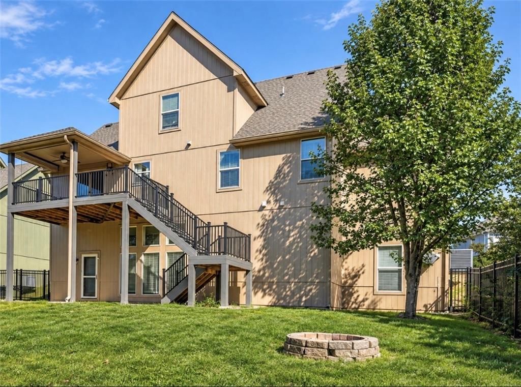 15805 NW Morgan Street, Platte City, MO: listing photo 2