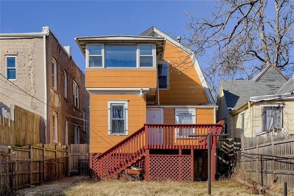 Photo 14 of 14 - 2325 Park Avenue, Kansas City, MO 64127