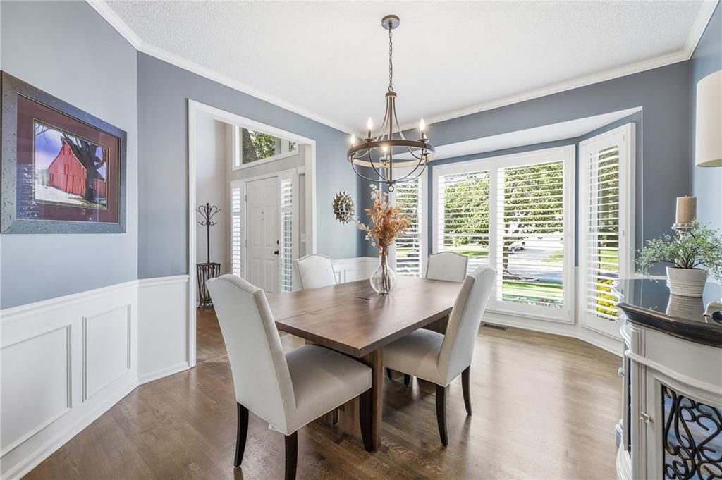 12133 Craig Street, Overland Park, KS: listing photo 3