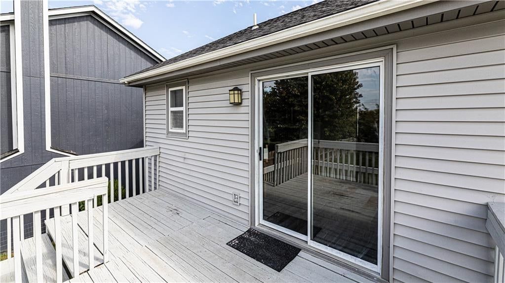 Photo 17 of 19 - 11200 N Central Street, Kansas City, MO 64155