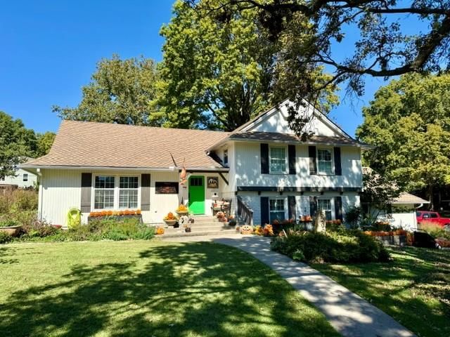 5200 W 81st Street, Prairie Village, KS