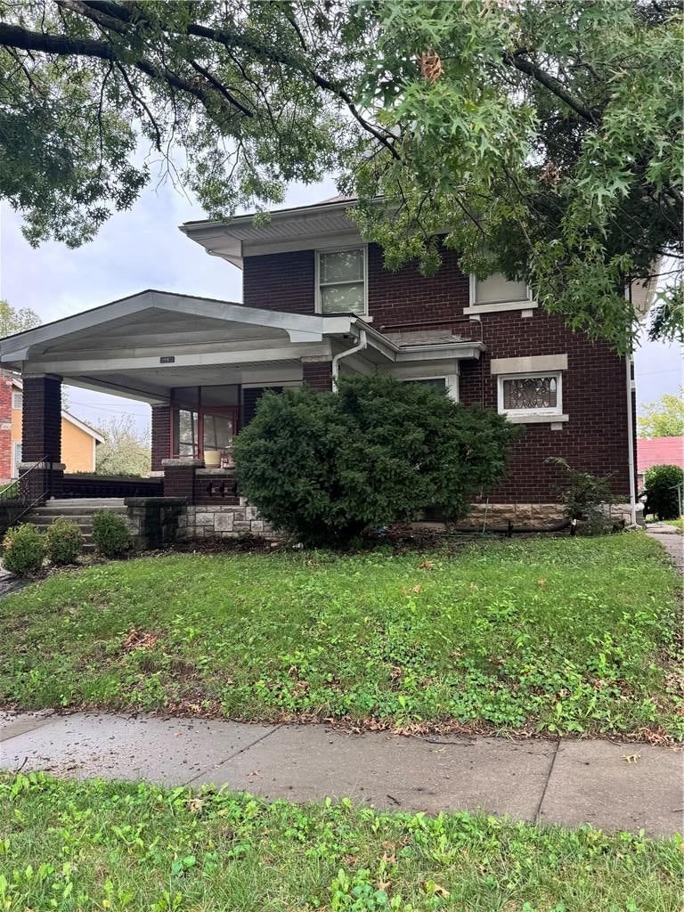 1007 Laurel Avenue, Kansas City, KS: listing photo 3