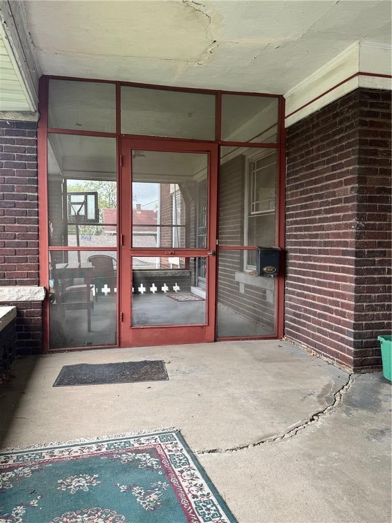 Photo 15 of 18 - 1007 Laurel Avenue, Kansas City, KS 66104