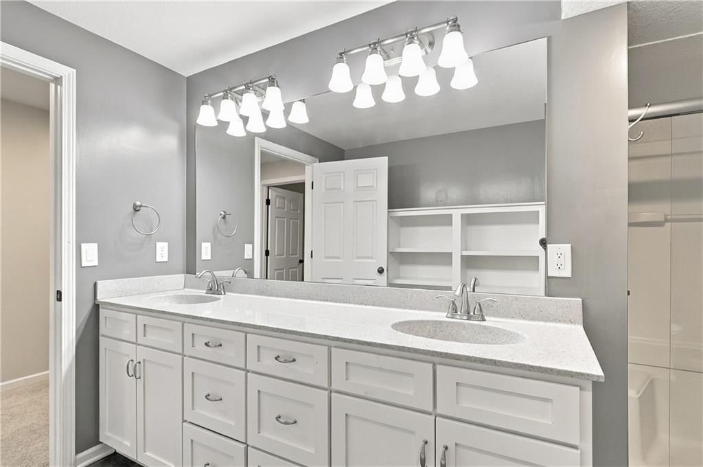 Photo 38 of 52 - 13011 W 83rd Terrace, Lenexa, KS 66215