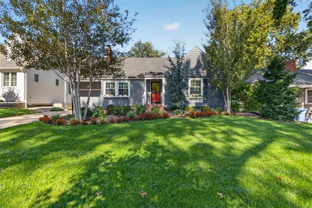 4112 W 69TH Street, Prairie Village, KS: listing photo 2