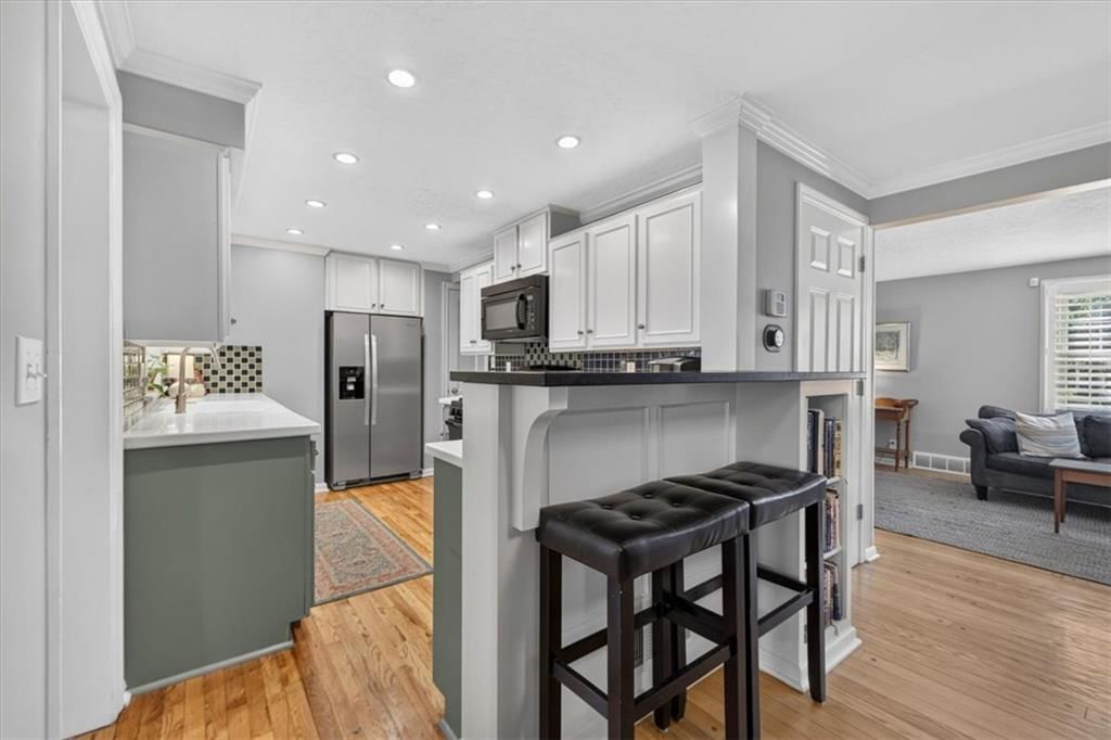 Recessed lighting at 4112 W 69TH Street, Prairie Village, KS 66208