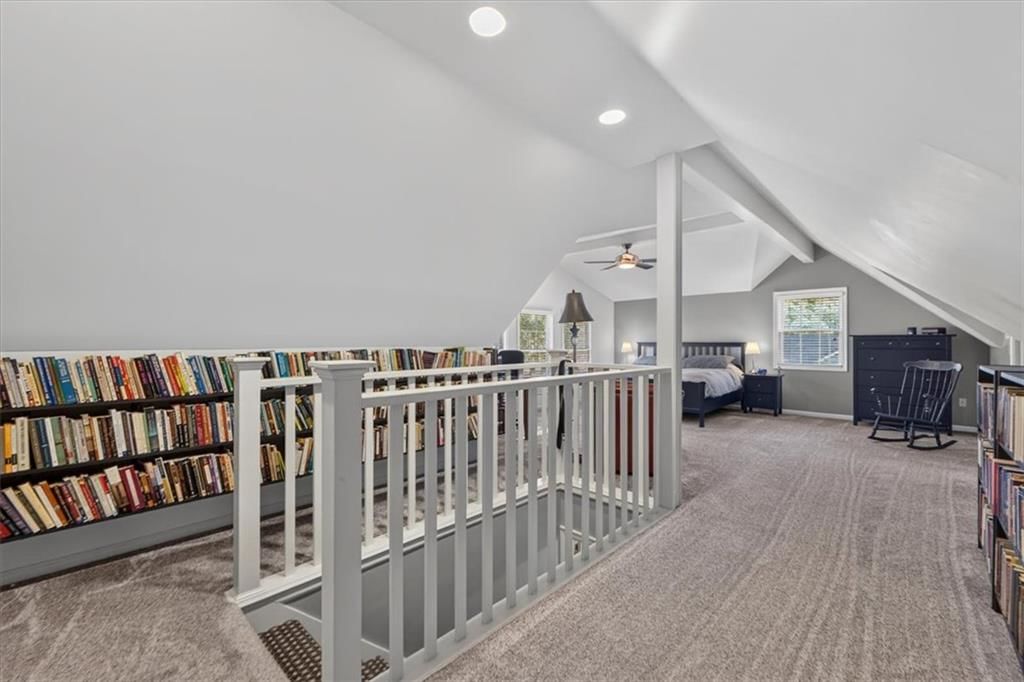Photo 32 of 50 - 4112 W 69TH Street, Prairie Village, KS 66208