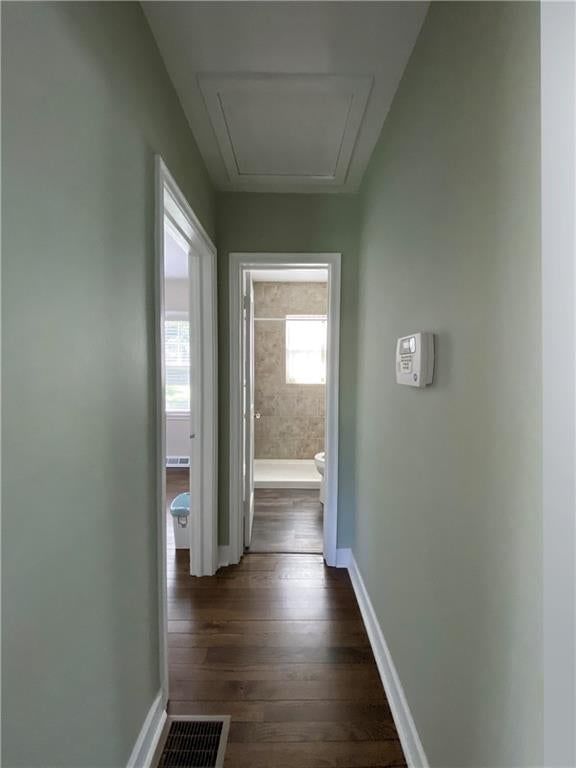 Photo 13 of 28 - 1231 W 79th Street, Kansas City, MO 64114