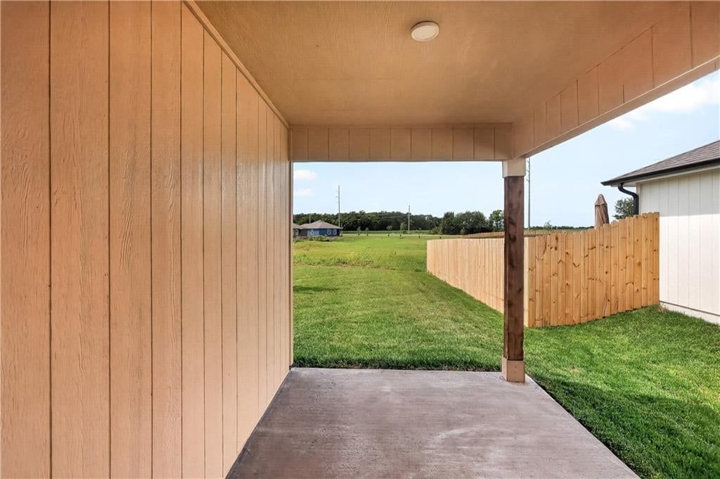757 N Buckeye Street, Gardner, KS: listing photo 3