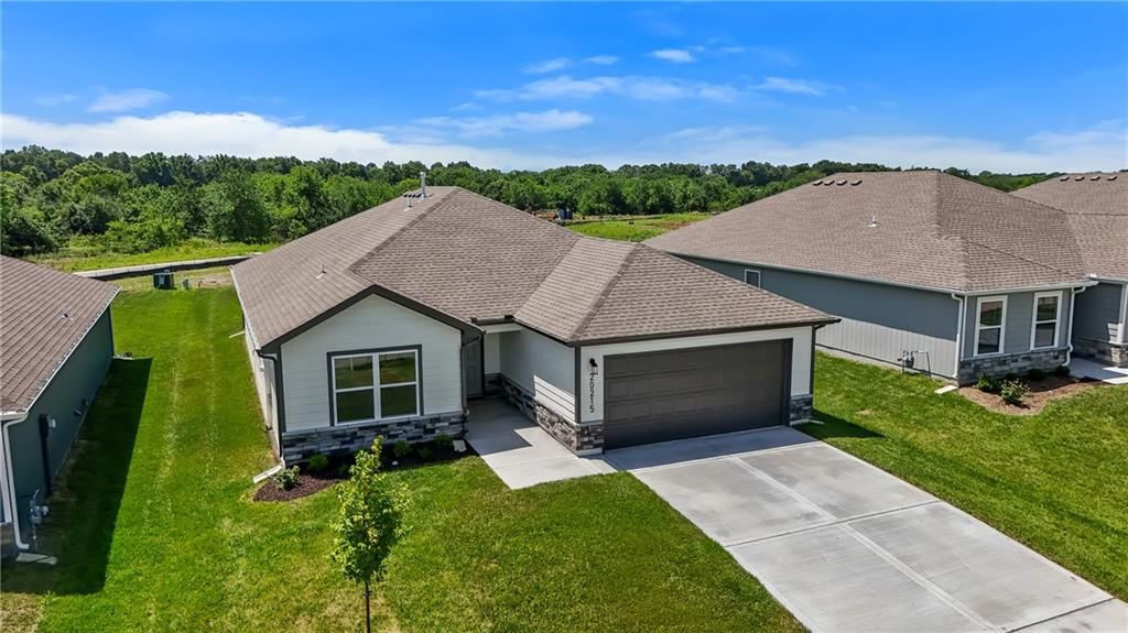 20353 W 195th Street, Spring Hill, KS