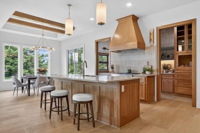 Kitchen island at 8994 Ginger Street, Lenexa, KS 66227
