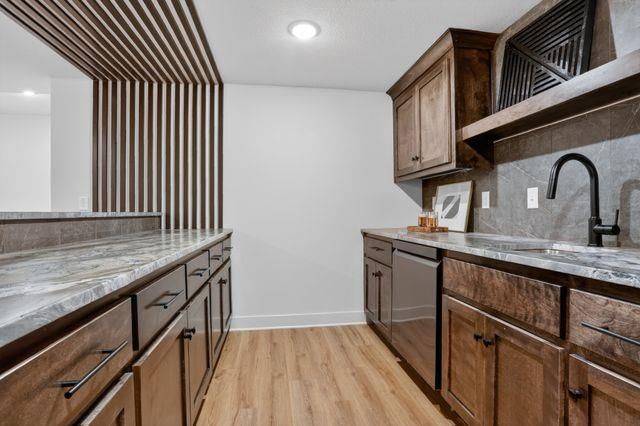 Photo 35 of 42 - 8994 Ginger Street, Lenexa, KS 66227