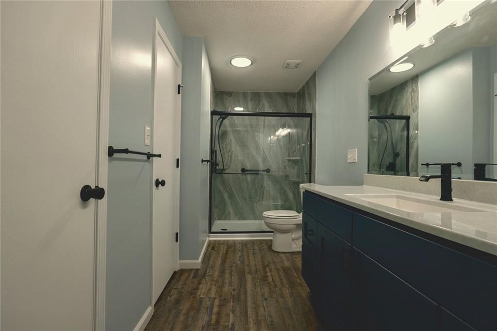 Photo 18 of 31 - 16604 E 53rd Street S, Independence, MO 64055