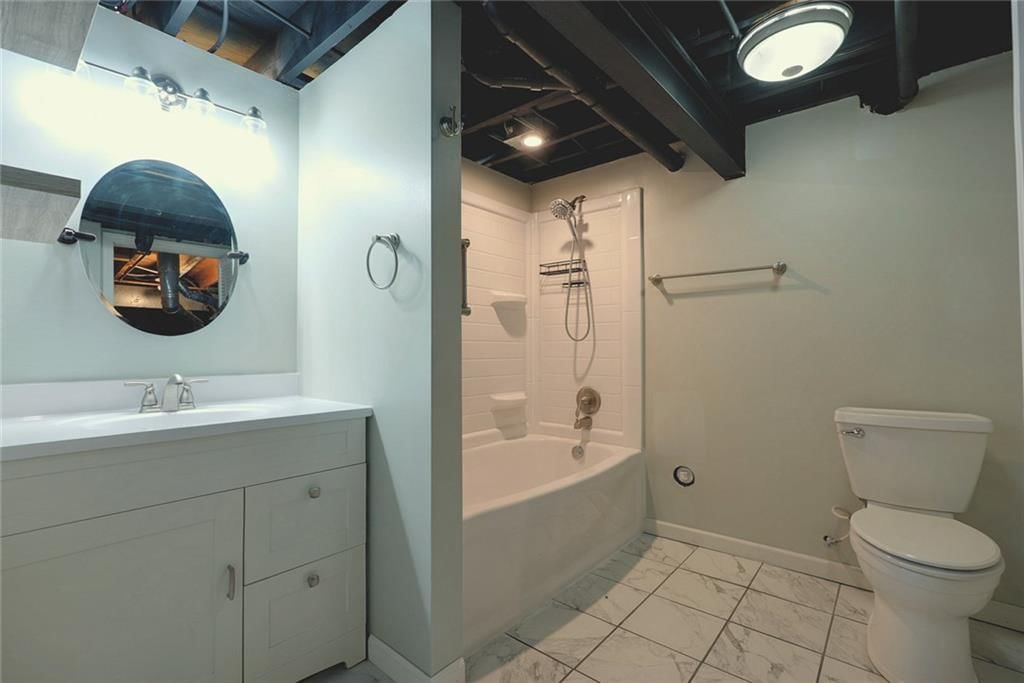 Photo 26 of 31 - 16604 E 53rd Street S, Independence, MO 64055