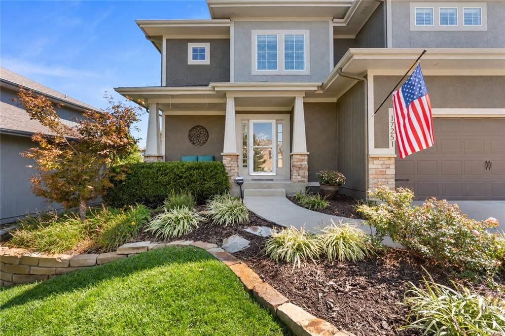 17251 S Kimble Street, Olathe, KS 66062
