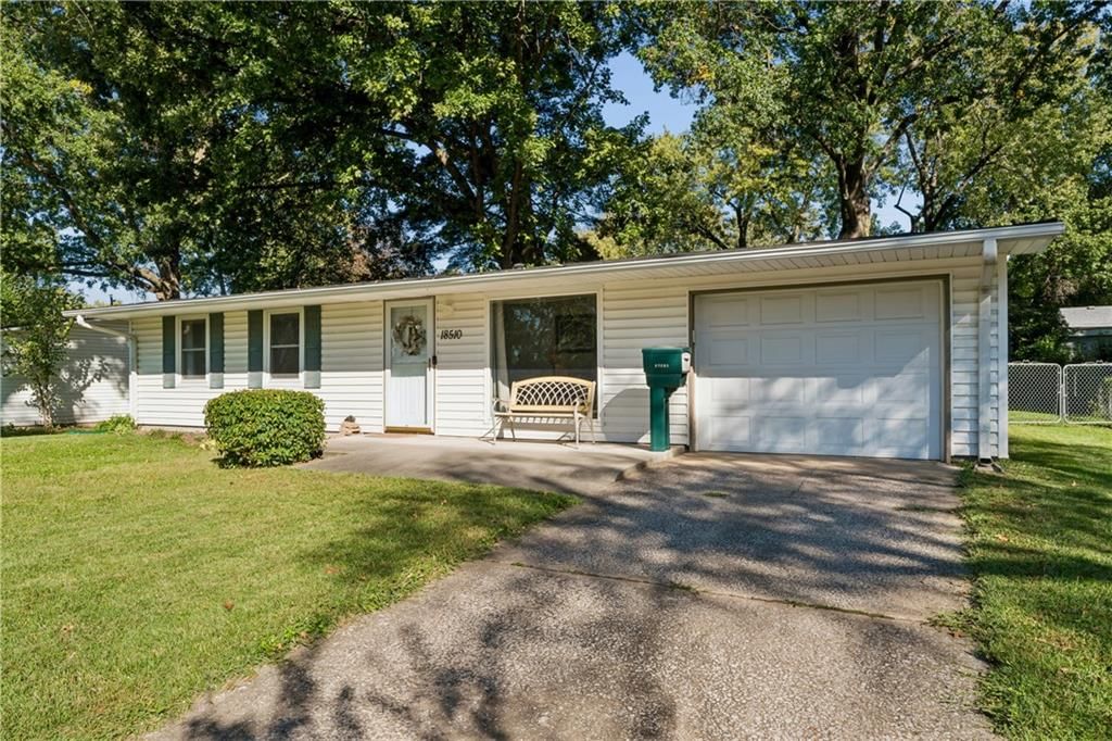 18510 E 5th Street N, Independence, MO: listing photo 3