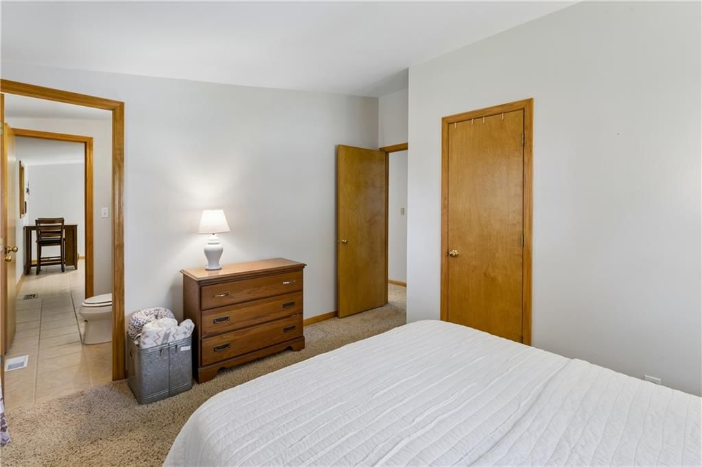Photo 19 of 44 - 18510 E 5th Street N, Independence, MO 64056