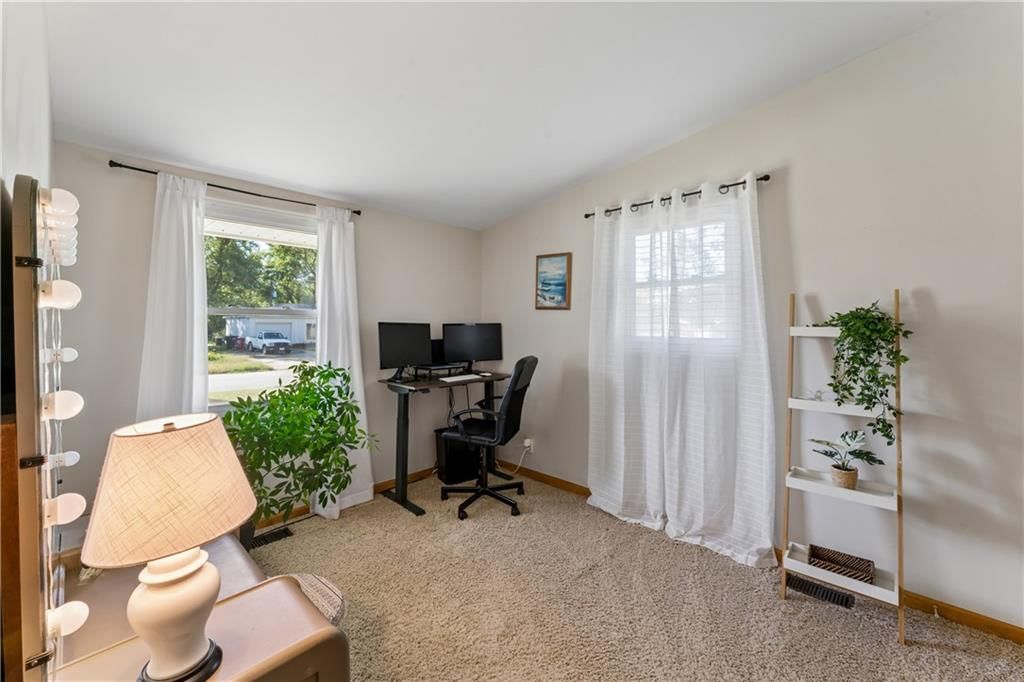 Home office at 18510 E 5th Street N, Independence, MO 64056