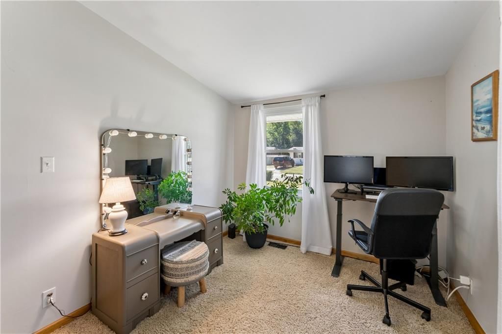Photo 22 of 44 - 18510 E 5th Street N, Independence, MO 64056